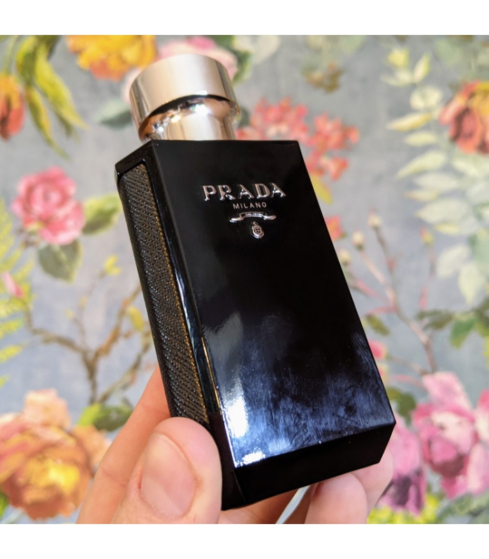 عطر پرادا لهوم اینتنس (Prada Lhomme Intense)