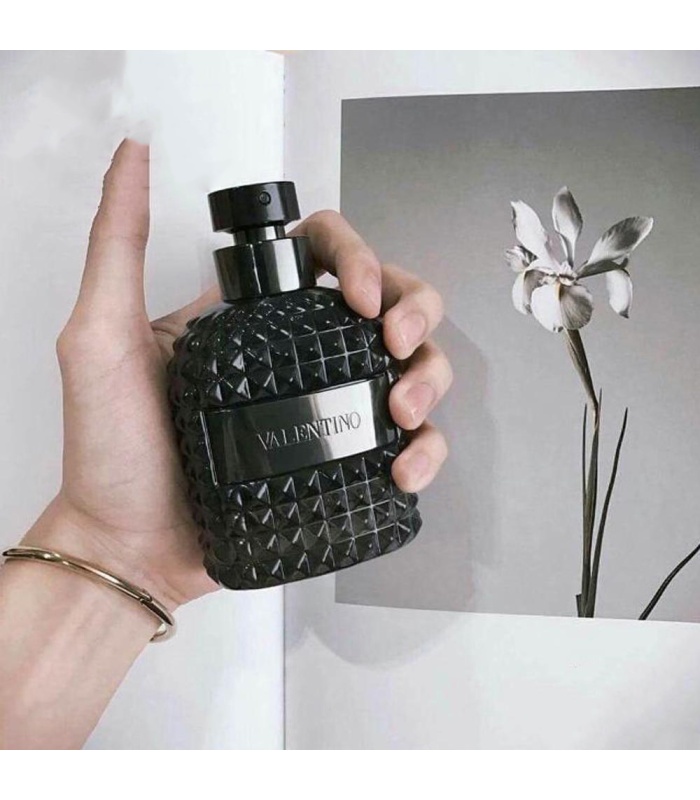 عطر والنتینو یومو اینتنس (Valentino Uomo Intense)