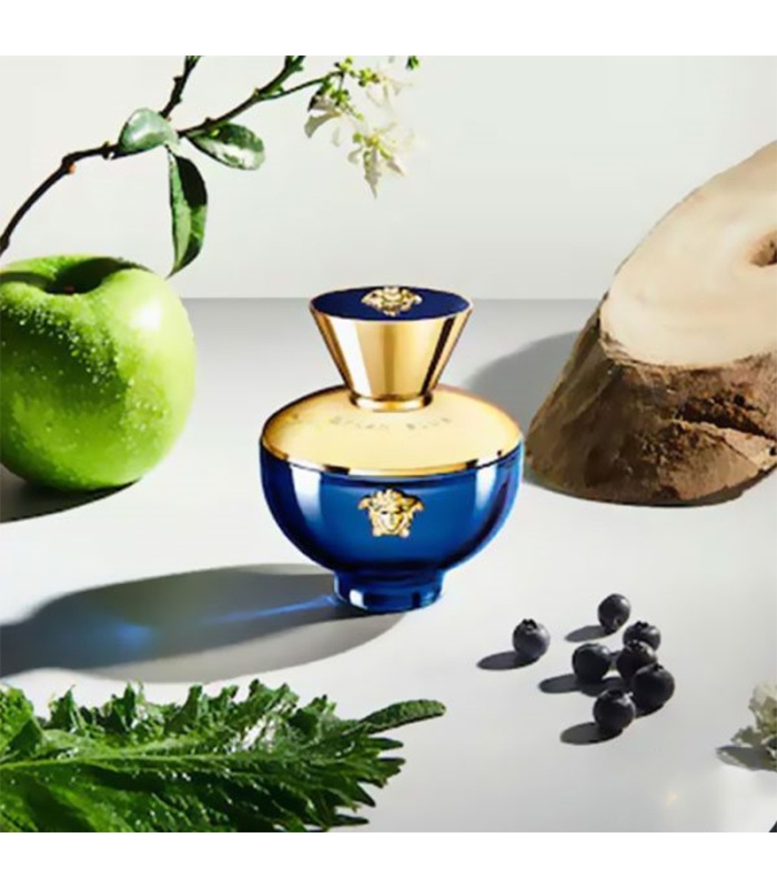 عطر ورساچه دیلان بلو زنانه (Versace Pour Femme Dylan Blue)