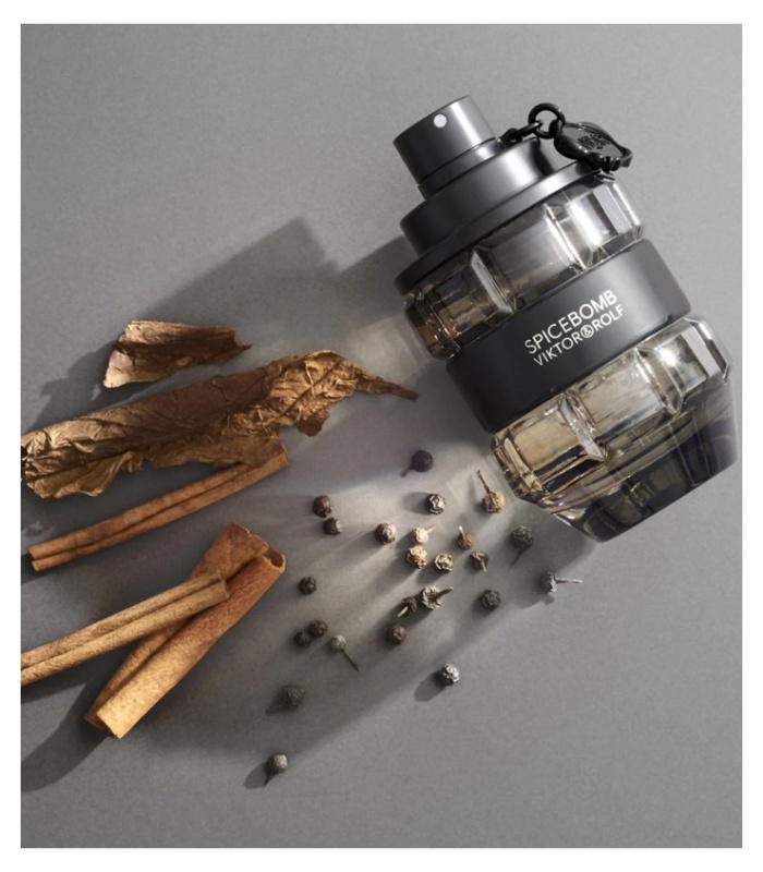 عطر ویکتور اند رولف اسپایس بمب (Viktor Rolf Spice Bomb)