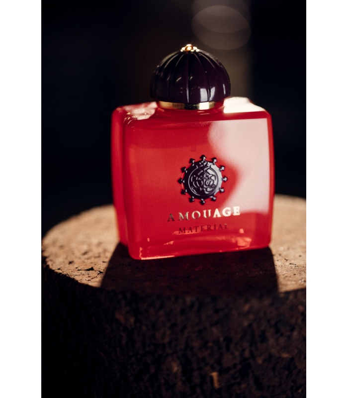 عطر آمواج متریال (Amouage Material)