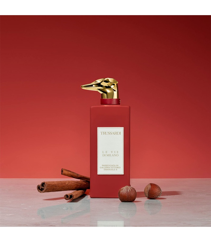 عطر تروساردی پاسگیتا این گالریا ویتوریو امانوئلII  (Trussardi Passeggiata In Galleria Vittorio Emanuele II)