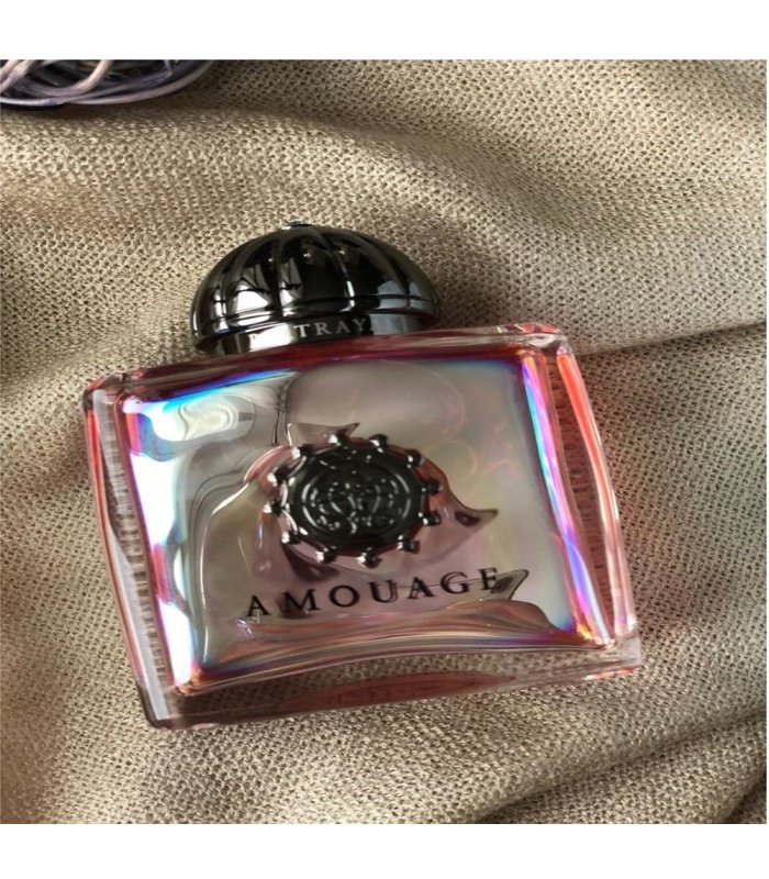 عطر آمواج پرتریل (Amouage Portrayal)