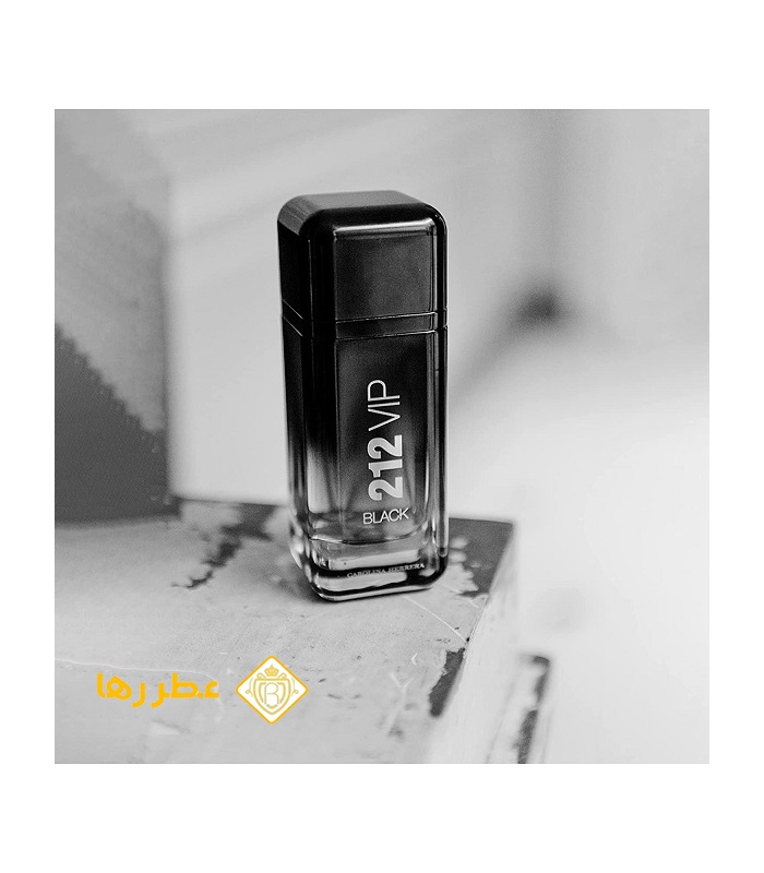عطر کارولینا هررا ۲۱۲ وی آی پی بلک (Carolina Herrera 212 Vip Black)
