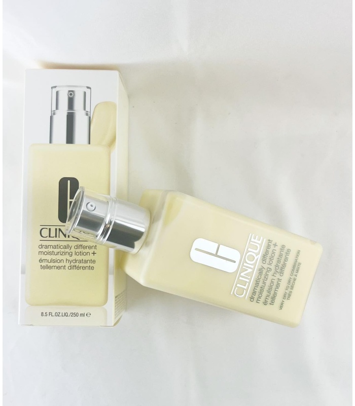 کلینیک لوشن آبرسان پوست خشک و خیلی خشک 250میلی لیتر